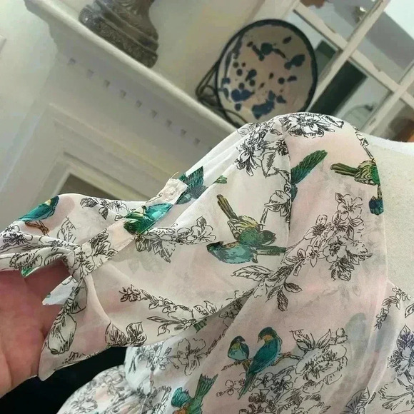 Traffic People Floral Bird Print Pale Pink Dress - Picture 4 of 11